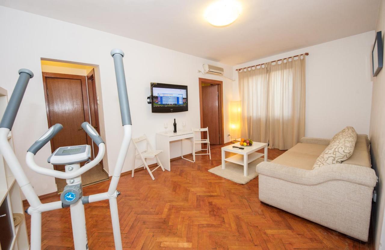 Universitate 1 Apartment
